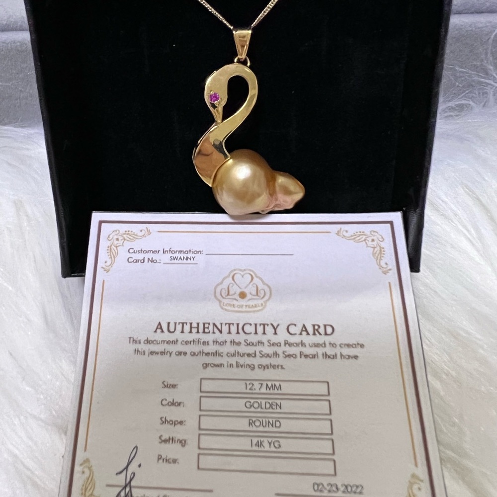AUTHENTIC SOUTH SEA PEARL!!!